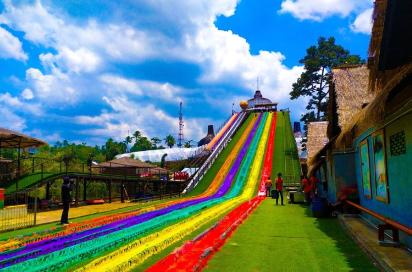 Dusun Semilir, Indonesia